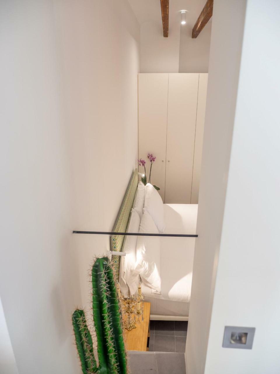 Es Palauet Brandnew One Suite Apartment In Ibiza Center Exteriör bild